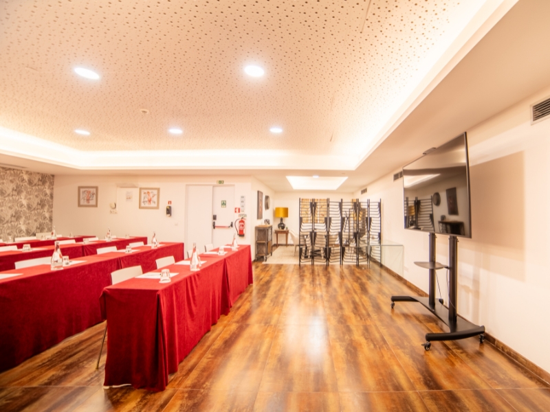 Salas de reuniões bem equipadas VIP Executive Picoas Hotel Lisboa